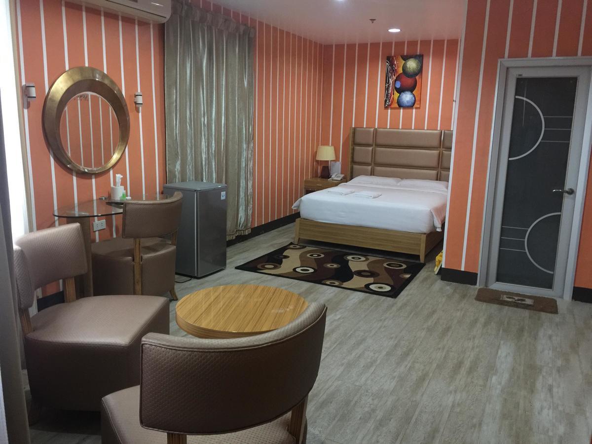 Jeamco Royal Hotel-Palawan Puerto Princesa Exteriér fotografie